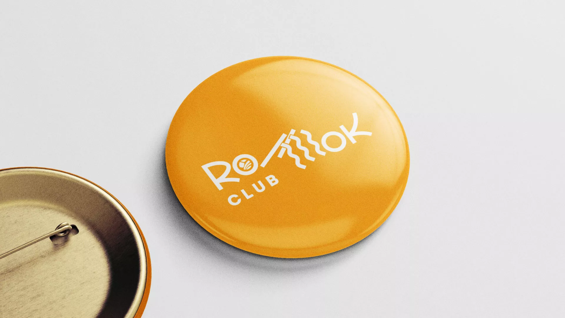 Создание логотипа суши-бара «Roll Wok Club» в Гагарине