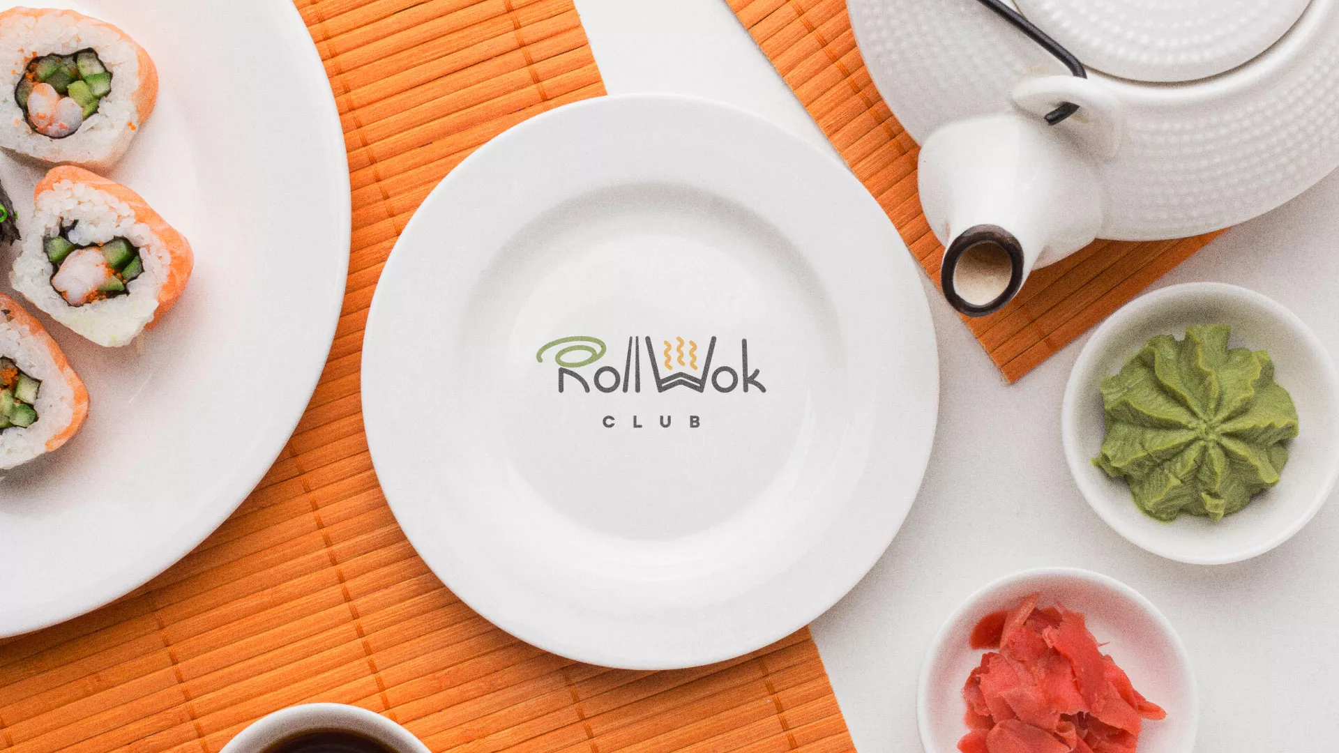 Разработка логотипа и фирменного стиля в Гагарине для суши-бара «Roll Wok Club» Разработка логотипа и фирменного стиля в Гагарине для суши-бара «Roll Wok Club»